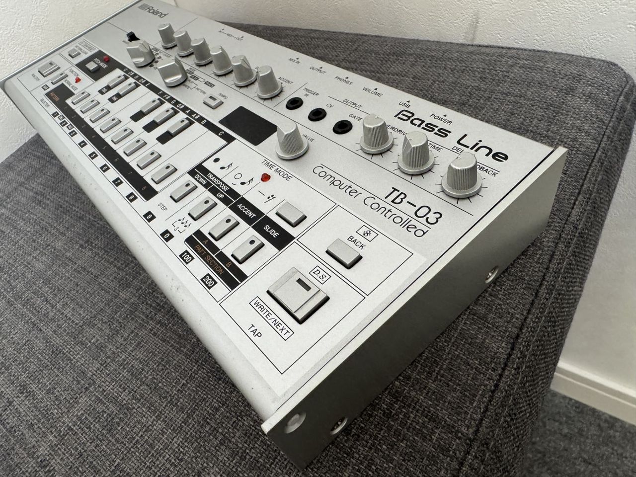 Roland Boutique TB-03 Bass Line ベースラインTB03（B級特価/送料無料