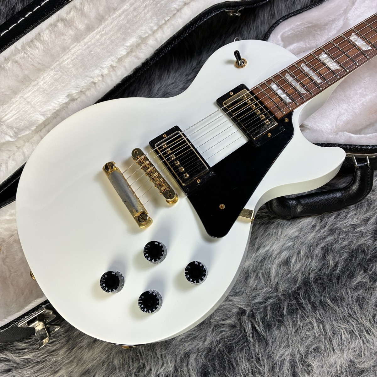 Gibson Gibson Les Paul Studio Gold Hardware Alpine white 2017