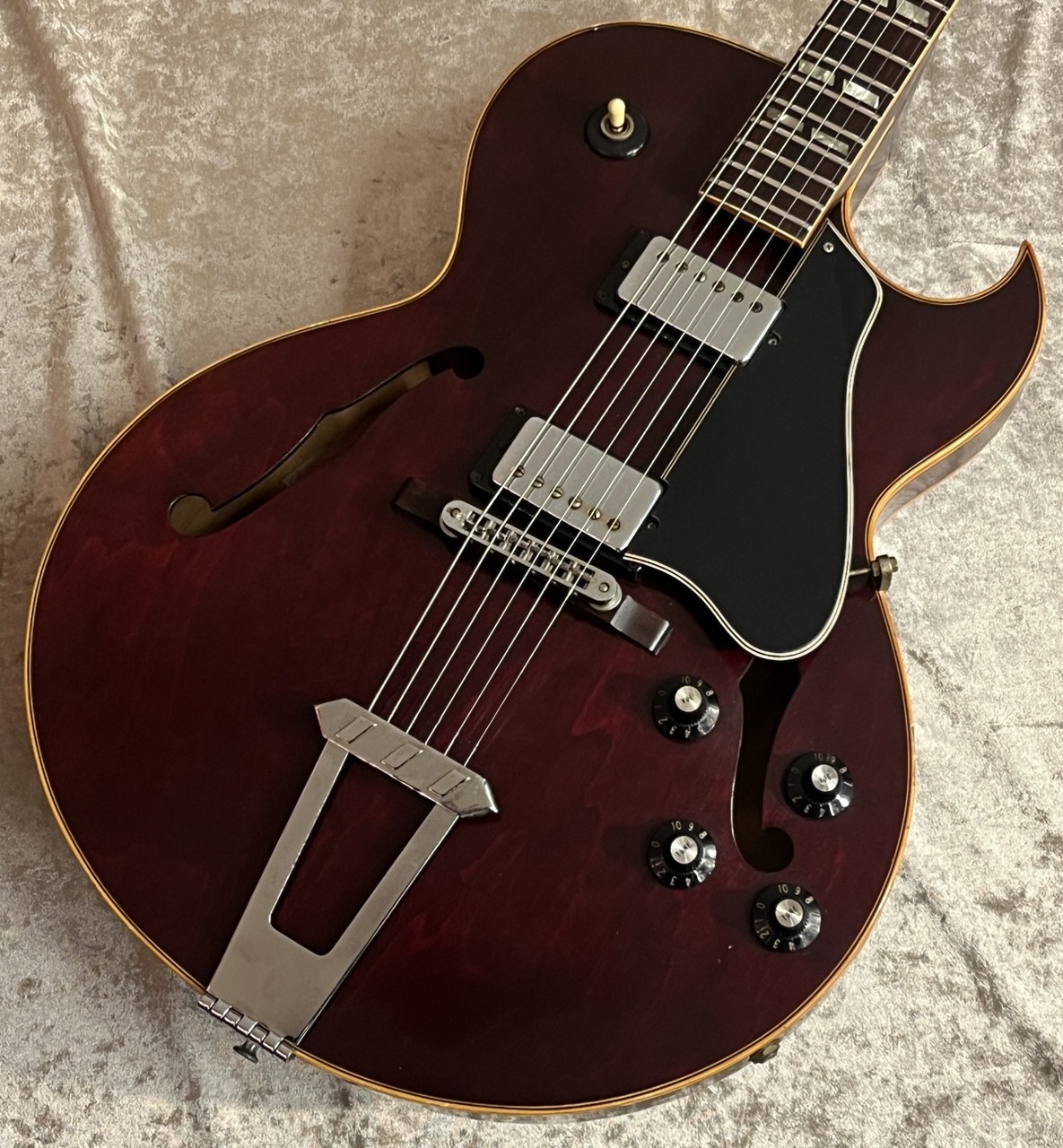Gibson 【Vintage】ES-175T Wine Red 1976年製 [3.02kg]【G-Club Tokyo