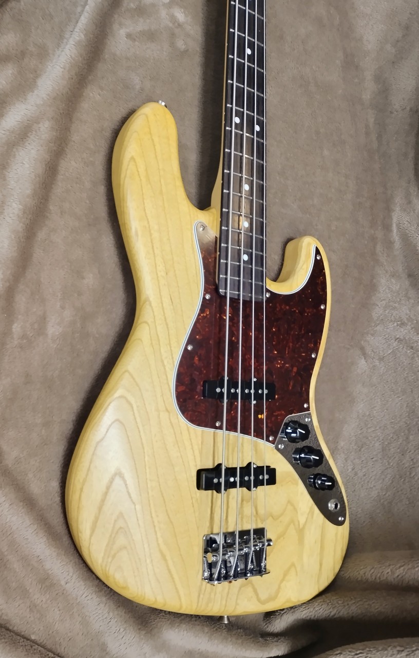 Fender Made in Japan Limited Jazz Bass® Raw Ash（新品）【楽器検索