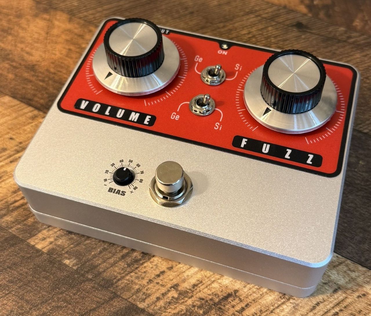 未使用品　KING TONE GUITAR　VINTAGE KING TONE GUITAR VINTAGE FUZZ【展示品入れ替え特価！】（新品/送料