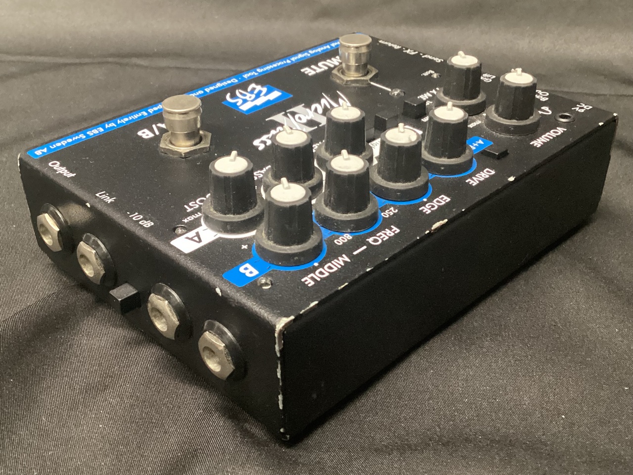 EBS MicroBass II Bass Preamp (2チャンネル切替式プリアンプ