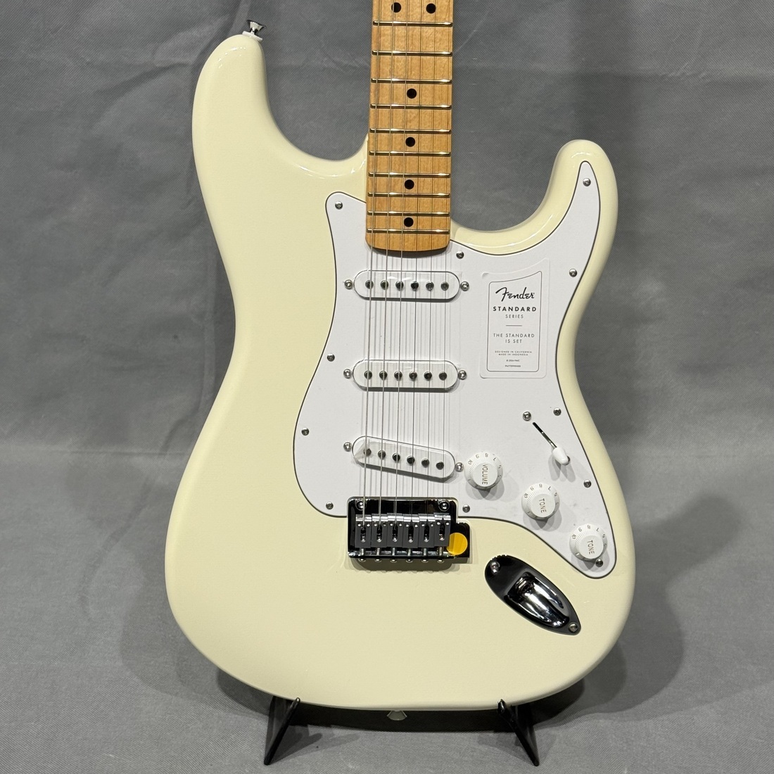 ギター FENDER AM STANDARD ST OWT/M 商品情報】Fender AMSTD/M(OWT) アメリカンスタンダード｜島村