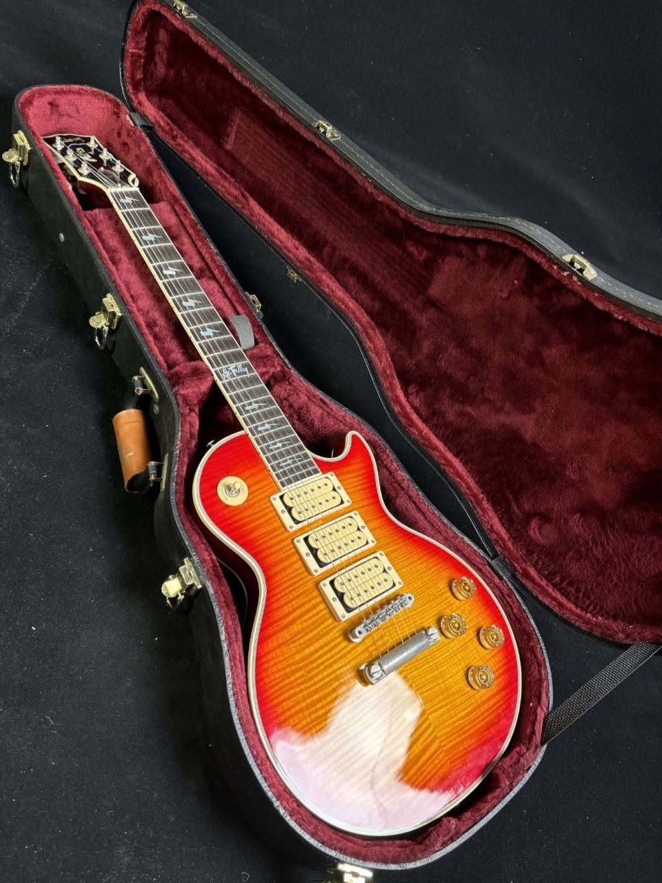 Gibson Custom Shop 1997 ACE FREHLEY Les Paul #ACE072【現物画像