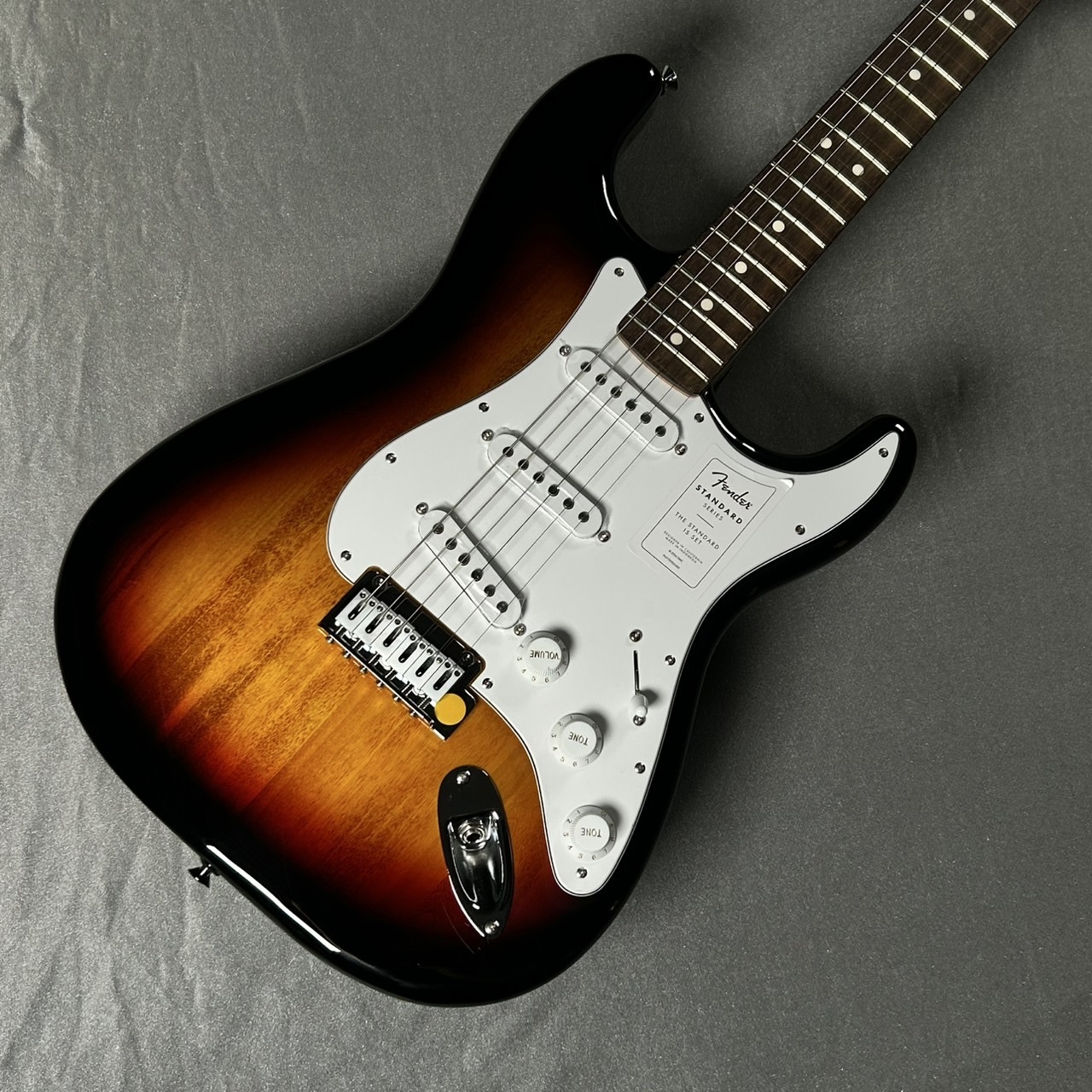 Fender Standard Stratocaster 3TS 現物画像 エレキギター ストラト