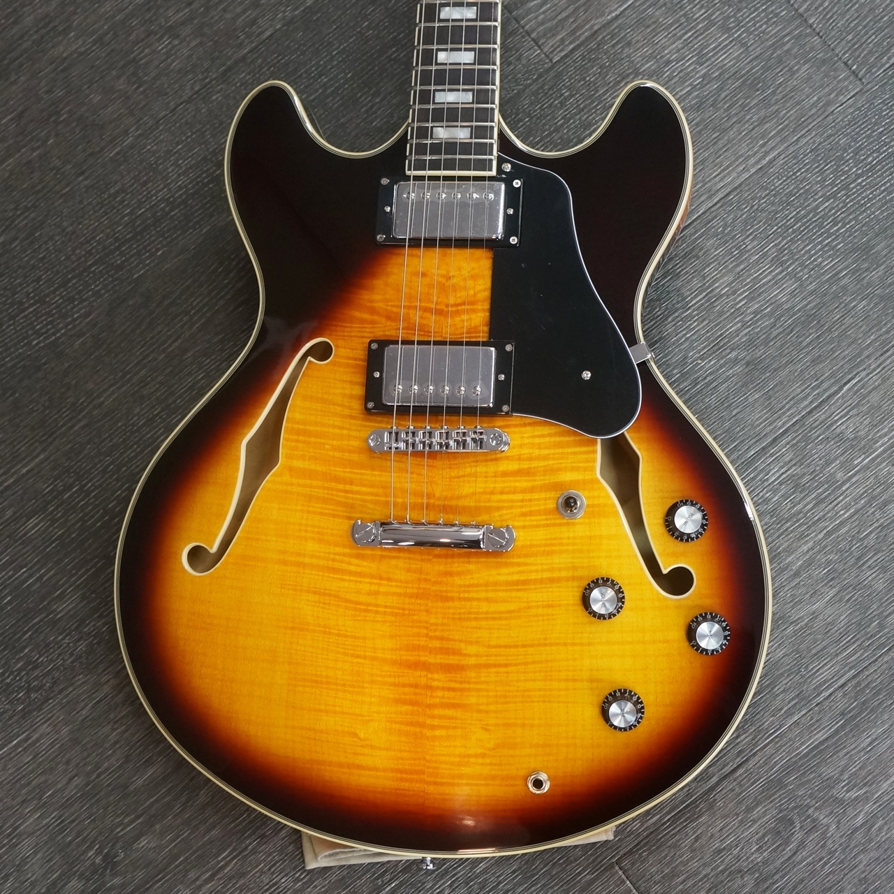 Sire H7 -VS-（新品）【楽器検索デジマート】