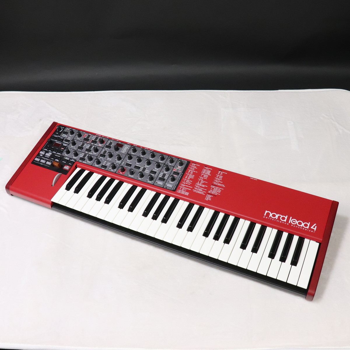 CLAVIA nord lead 4 【梅田店】（中古/送料無料）【楽器検索デジマート】