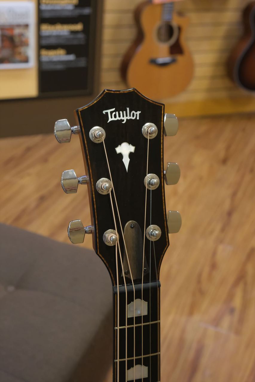ギター Taylor 818e V-Class / Antique Blonde Taylor 818e V-Class / Antique Blonde（新品特価/送料無料
