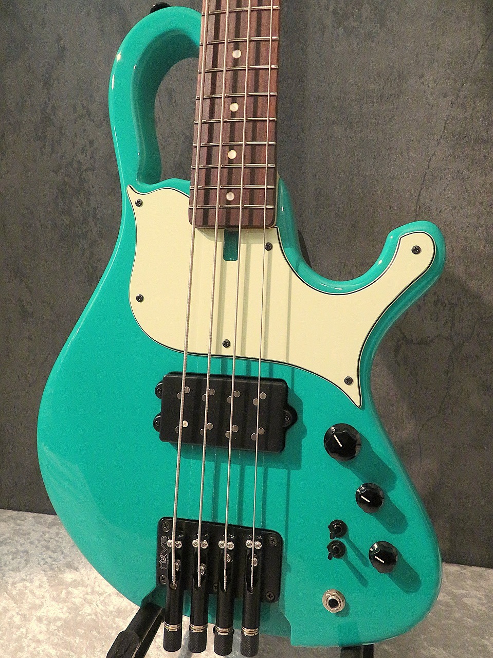 saitias guitars Lorentz 4 Std　軽量ヘッドレスベース saitias guitars Lorentz 4 Standard -Sea form Green- #881025118