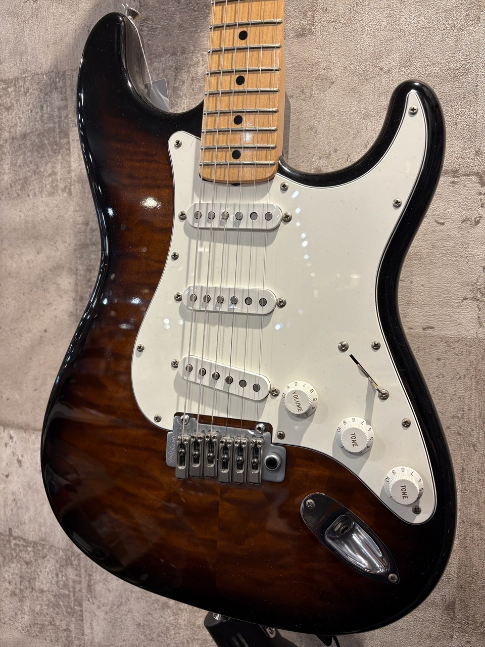 Combat Classic ST Custom Order Quilt Maple Top【3.36kg】【2005年製