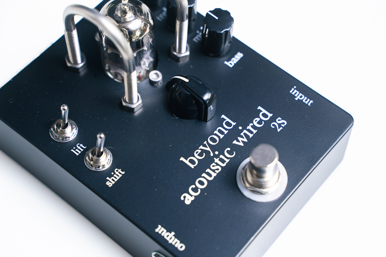 Beyond acoustic wired 2S Blue LED【GIB横浜エフェクター館】（新品