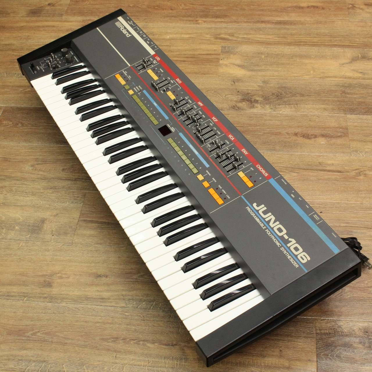 Roland JUNO-106 【VINTAGE】 【キーボードマート新宿】【新宿店