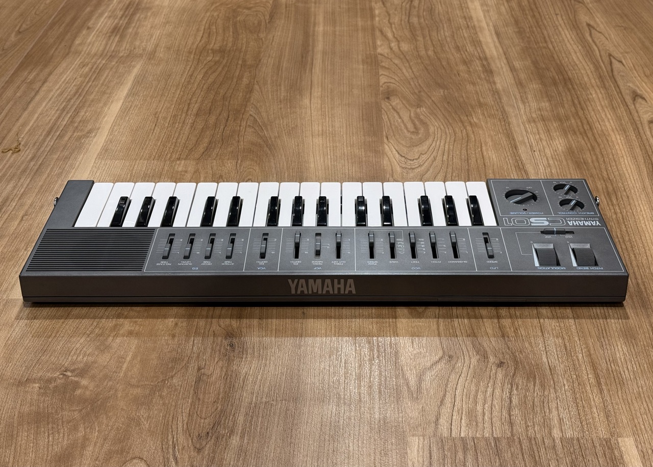 YAMAHA CS01 SYNTHESIZER（中古）【楽器検索デジマート】
