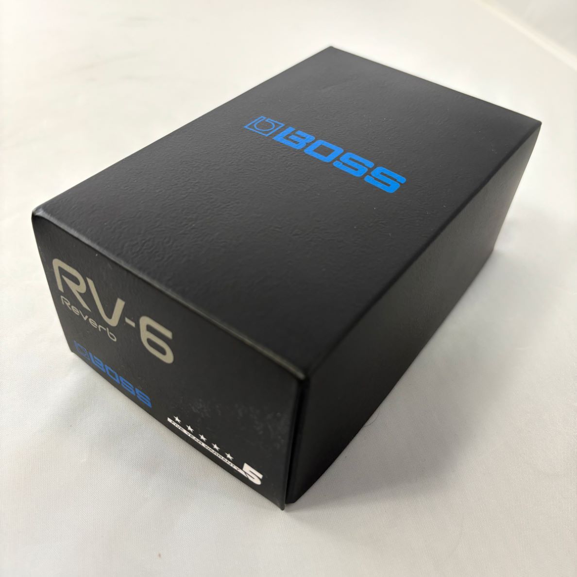 BOSS RV-6 Reverb リバーブ エフェクターRV6（B級特価/送料無料