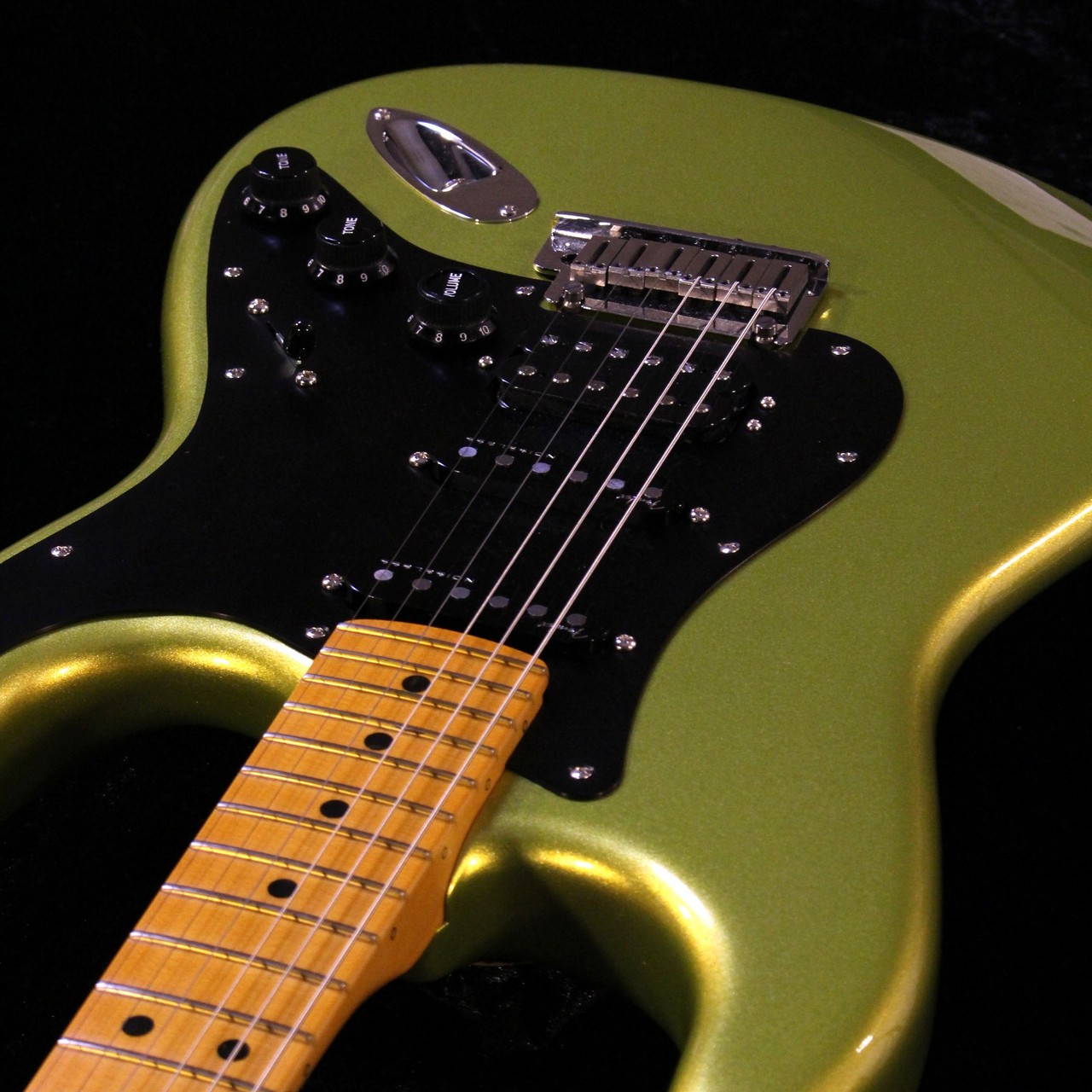 Fender 【美品中古】American Ultra II Stratocaster HSS Solar Flare 