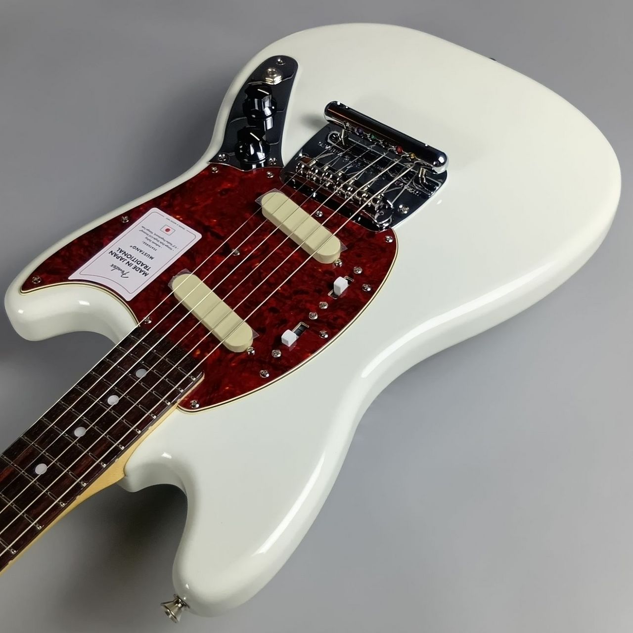 Fender Made in Japan Traditional 60s Mustang Olympic White