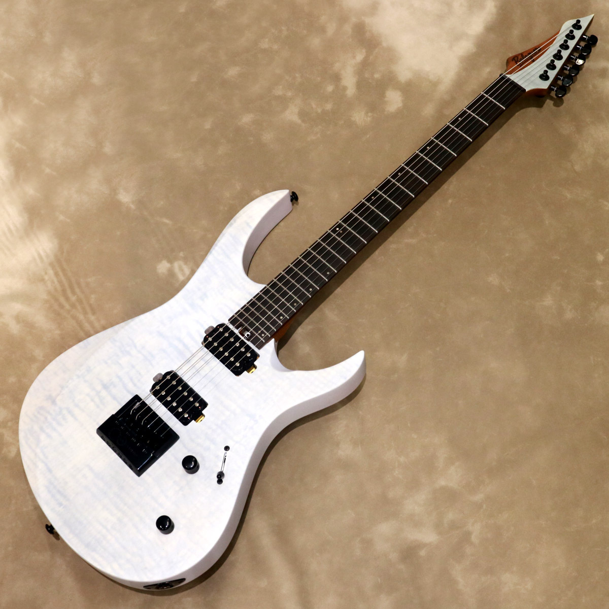 Balaguer Guitars Diablo Standard with Evertune Bridge, Satin Trans