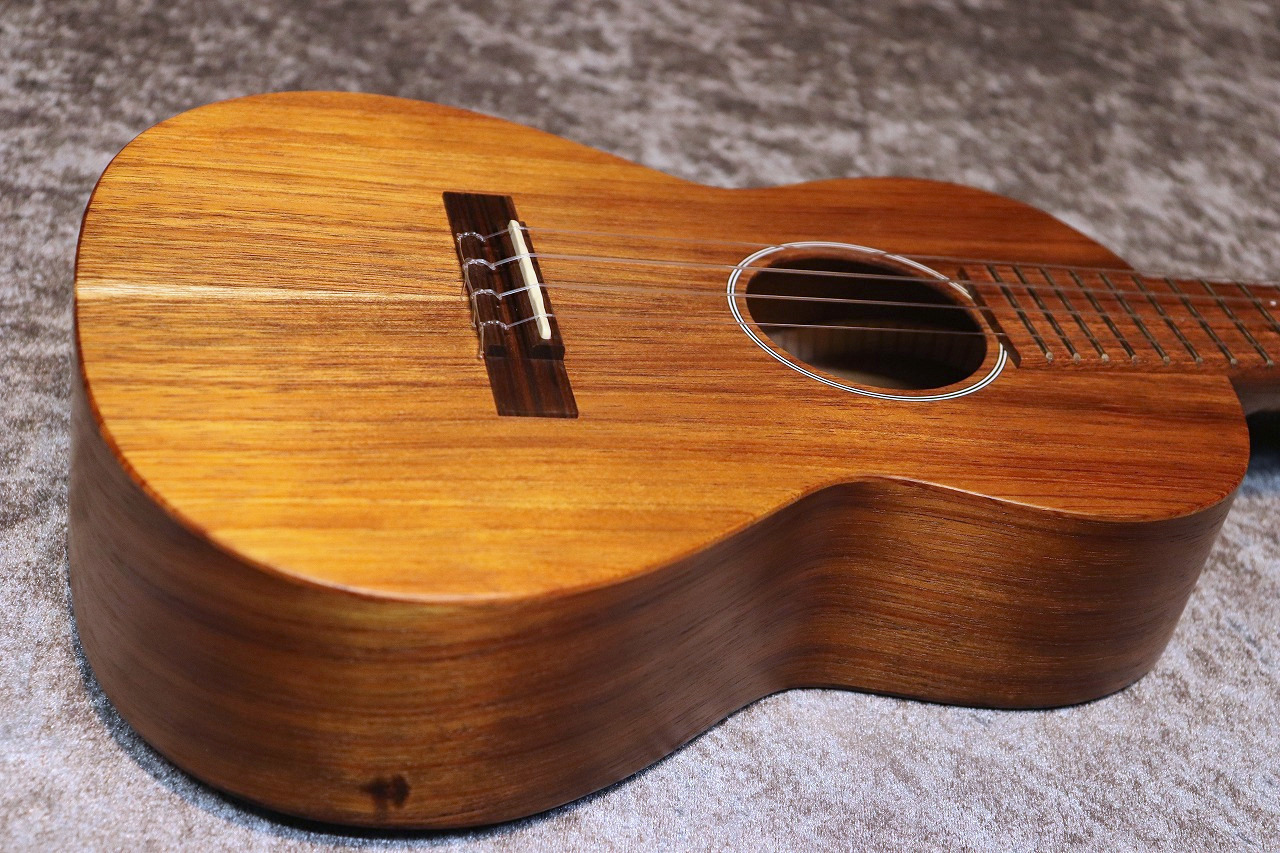 Martin 【USED】T1K Uke 【テナー 】【ハワイアンコア単板】【なめらかな良音】【ハードケース付き】【池袋在庫品】（中古）【楽器検索デジマート】