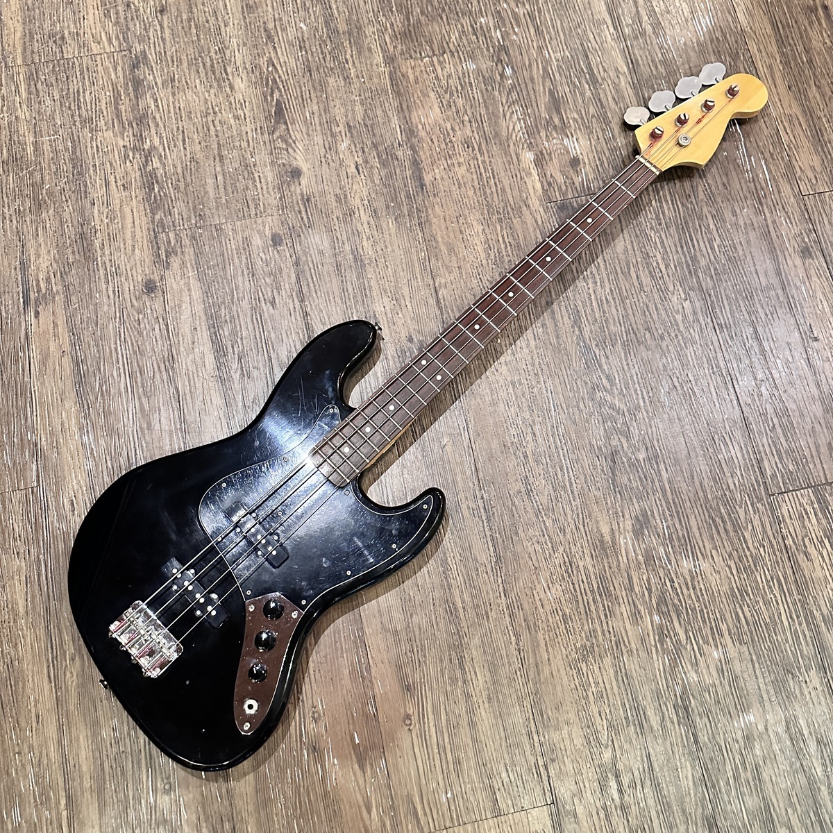 Greco JazzBass Type 1970年代 Electric bass（中古/送料無料）【楽器