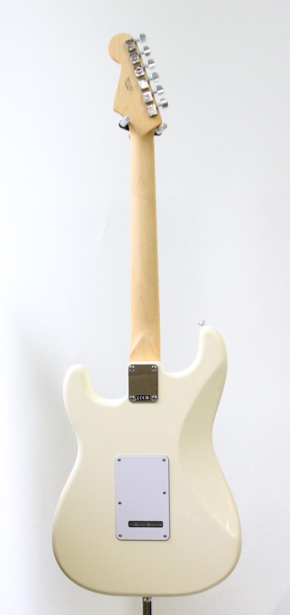 Fender Standard Stratocaster, Maple Fingerboard, White Pickguard