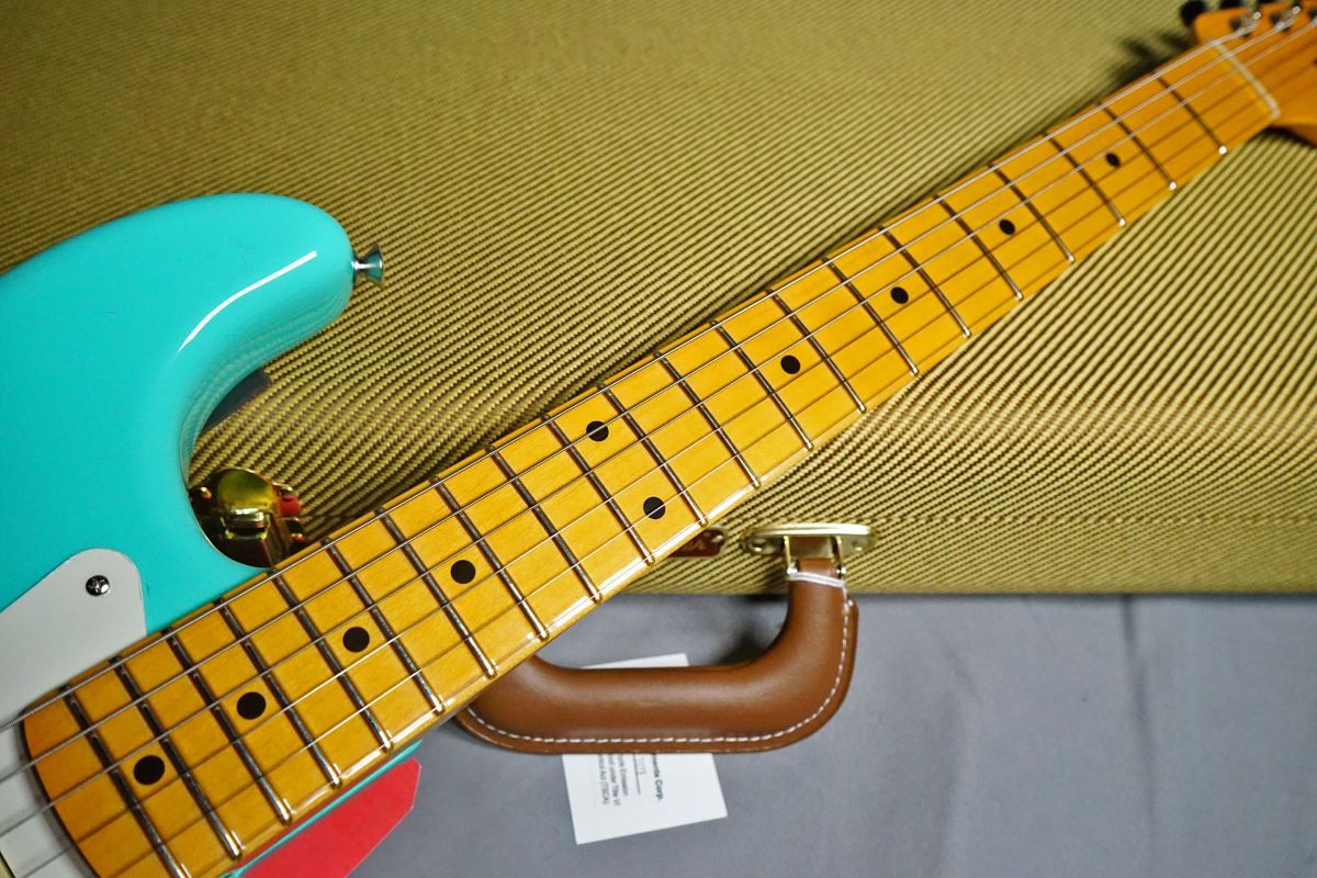Fender American Vintage II 1957 Stratocaster Sea Foam Green（新品 