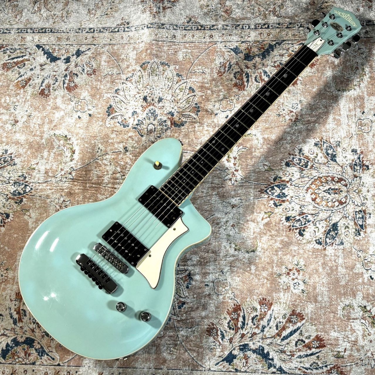 Washburn 1997/P4 Nuno Bettencourt Signature Tiffany Blue（中古