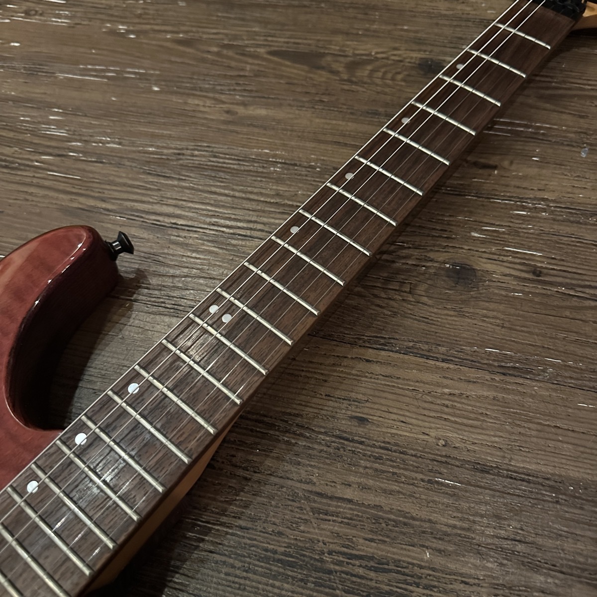 Washburn MG722 Stevie Salas Signature Model Electric Guitar（中古