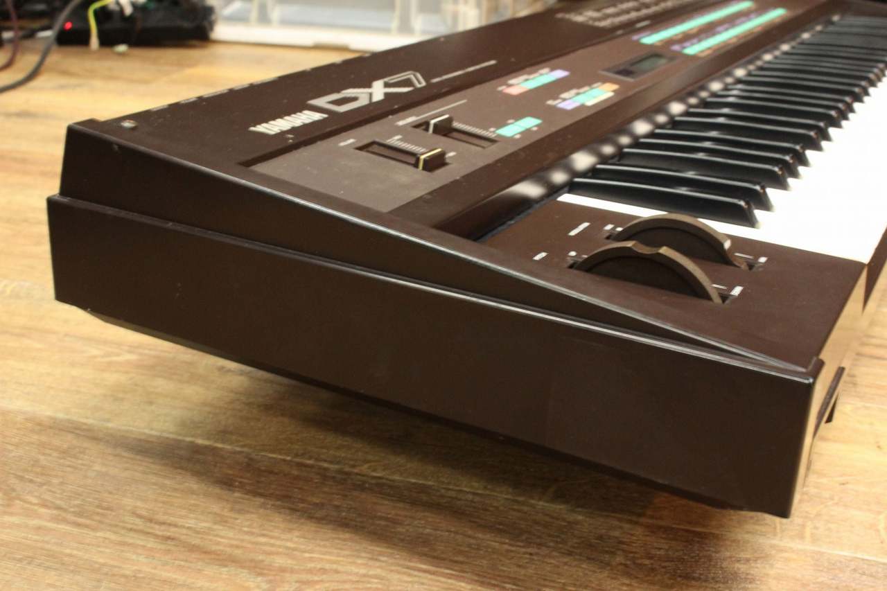 YAMAHA DX7 【キーボードマート新宿】【新宿店】（中古/送料無料