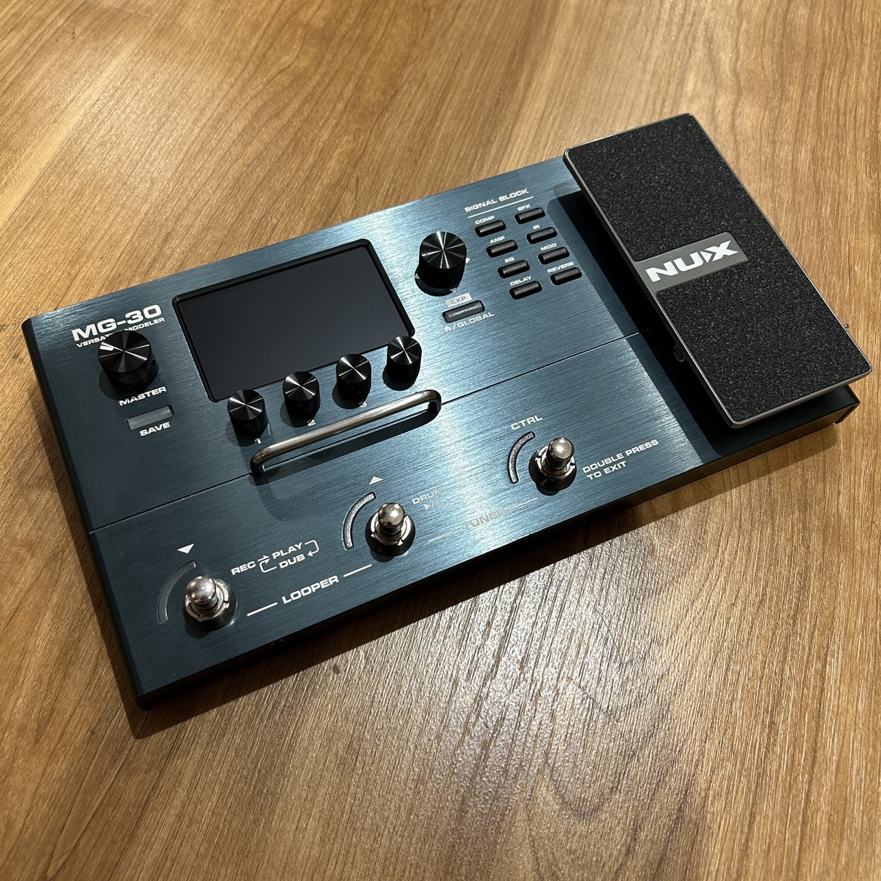 [中古品］NUX MG-30 マルチエフェクター NUX MG-30 マルチエフェクター【現物写真】【クリアランスセール