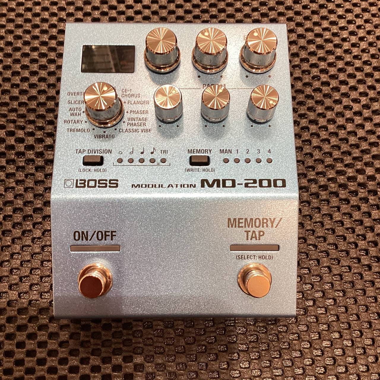 BOSS MD-200 Modulation 箱有　美品　おまけ付き！ BOSS MD-200（中古/送料無料）【楽器検索デジマート】