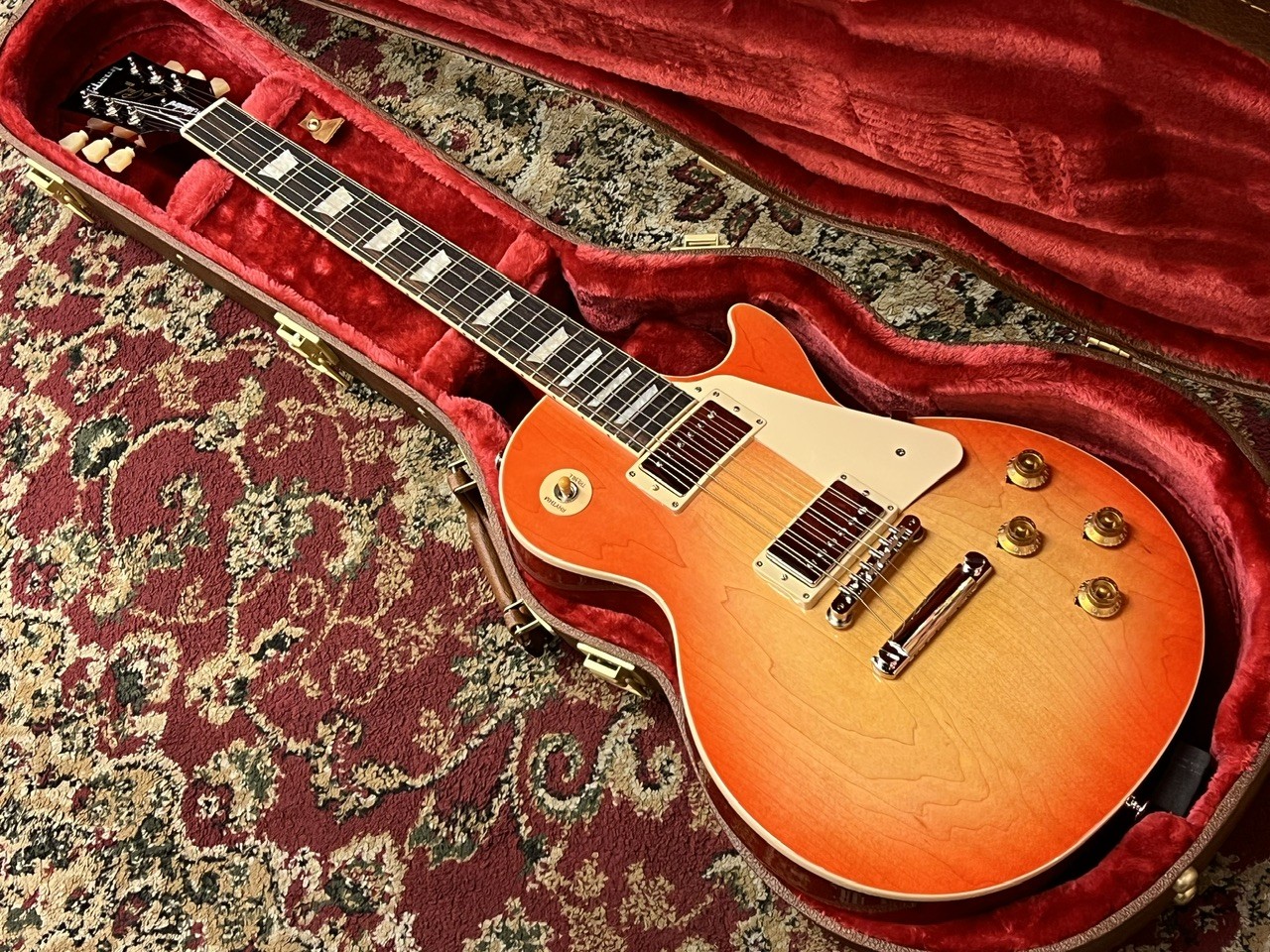 Gibson 【Exclusive Model】 Les Paul Standard '50s Plain Top Washed