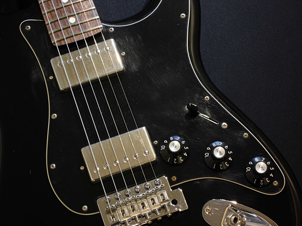 Fender Blacktop Stratocaster HH【3.56kg】【中古品】【2012年製 