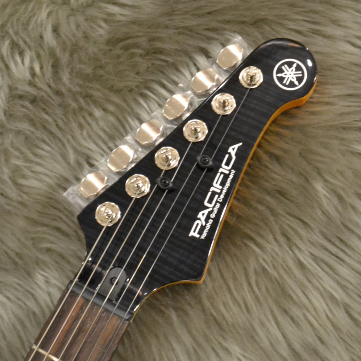 YAMAHA PACIFICA611HFM TBL トランスルーセントブラック