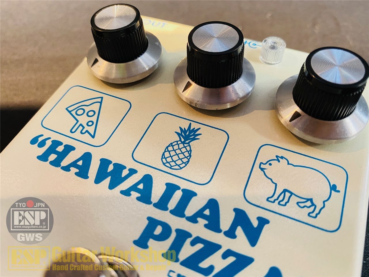 Caroline Hawaiian Pizza Fuzz 箱付属　ファズ