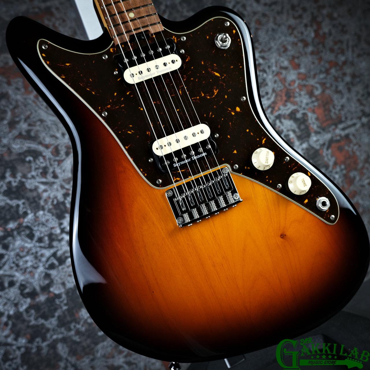 EDWARDS E-Trickster / 3 Tone Sunburst【3.45kg】【直筆サイン