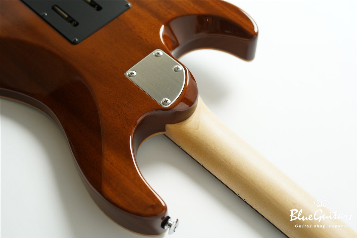 Black Smoker FUTURA-S SSH / Flame Maple Top, Fiji Mahogany Back