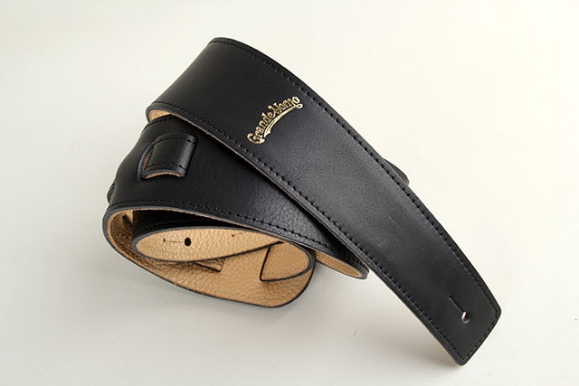 Grande uomo 栃木レザー Slim Black / Maple（新品）【楽器検索