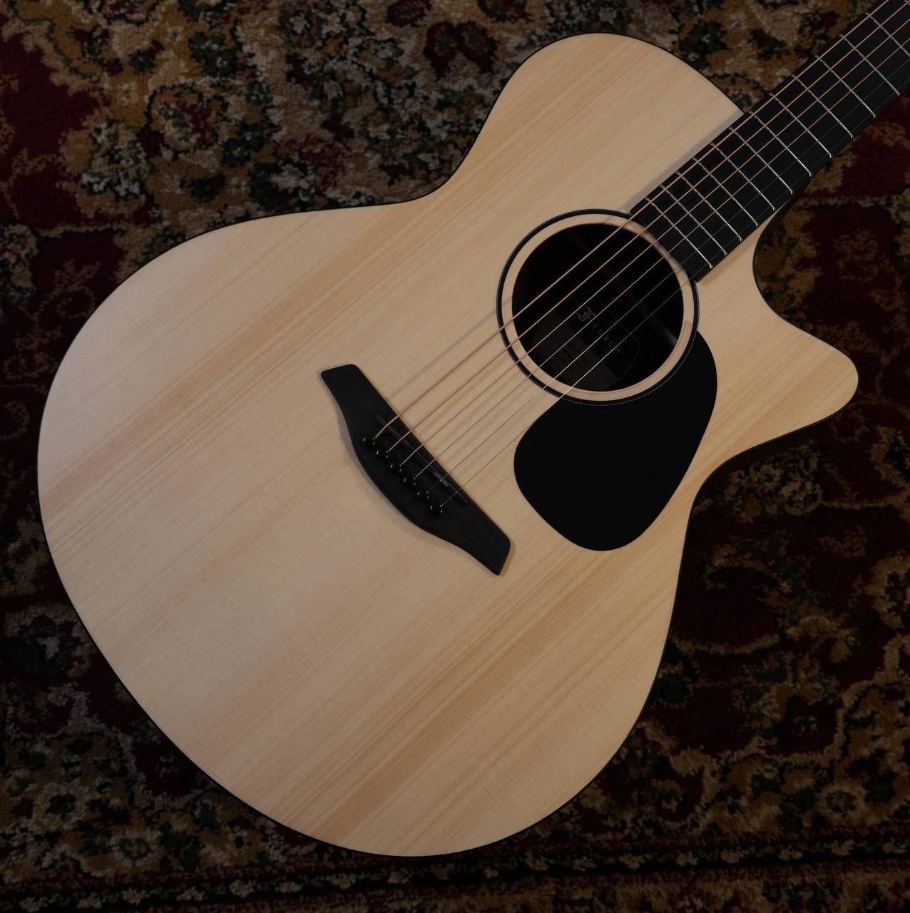 Furch Violet Gc-ER a 2026【現物画像】 アコースティックギター