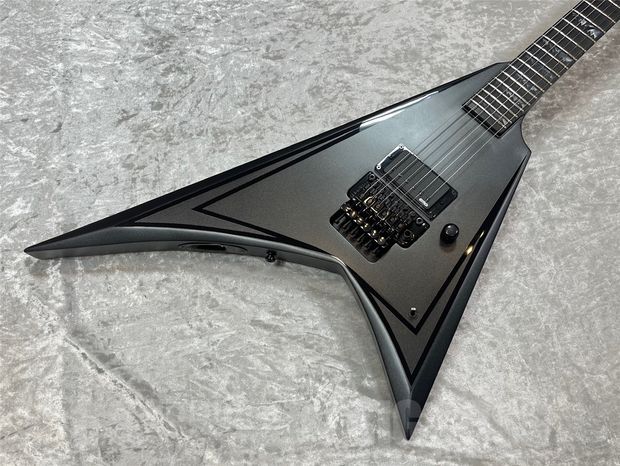 Edwards Alexi Laiho BLACKY ハードケース付き - メルカリ
