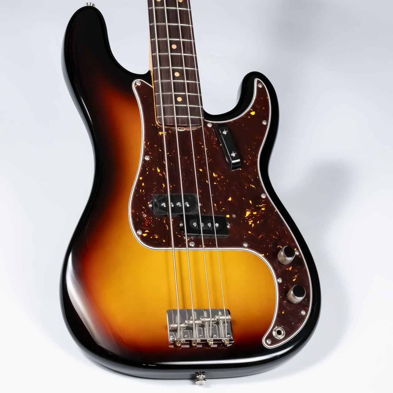 【最終値下げ】Fender American Vintage Il 1960 Fender USA American Vintage II 1960 Precision Bass (Olympic White