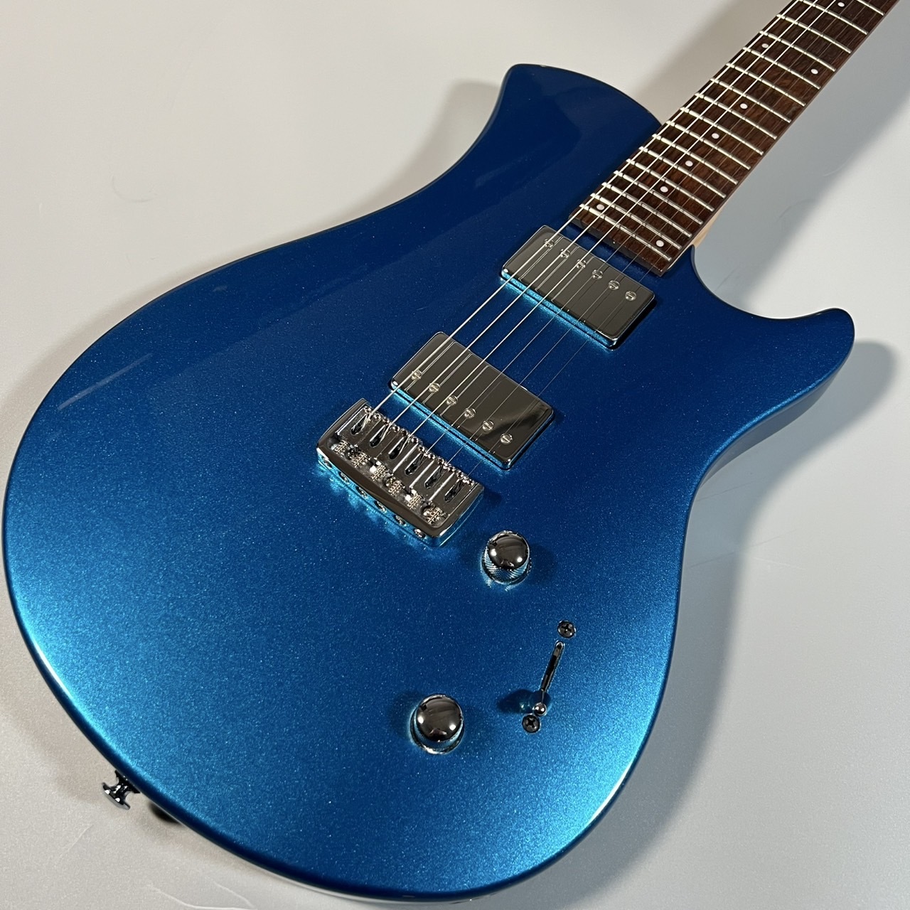 Relish Guitars Trinity 【現物写真】【交換用ピックアップ付