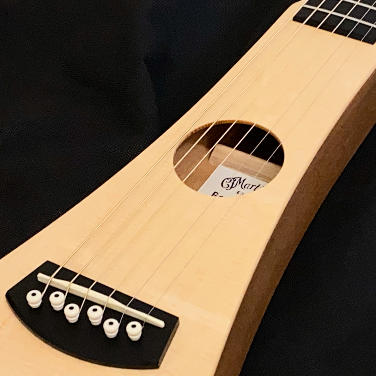 Martin Backpacker Steel Strings⭐︎ケース付 Amazon.co.jp: MARTIN Backpacker Steel String GBPC Backpacker