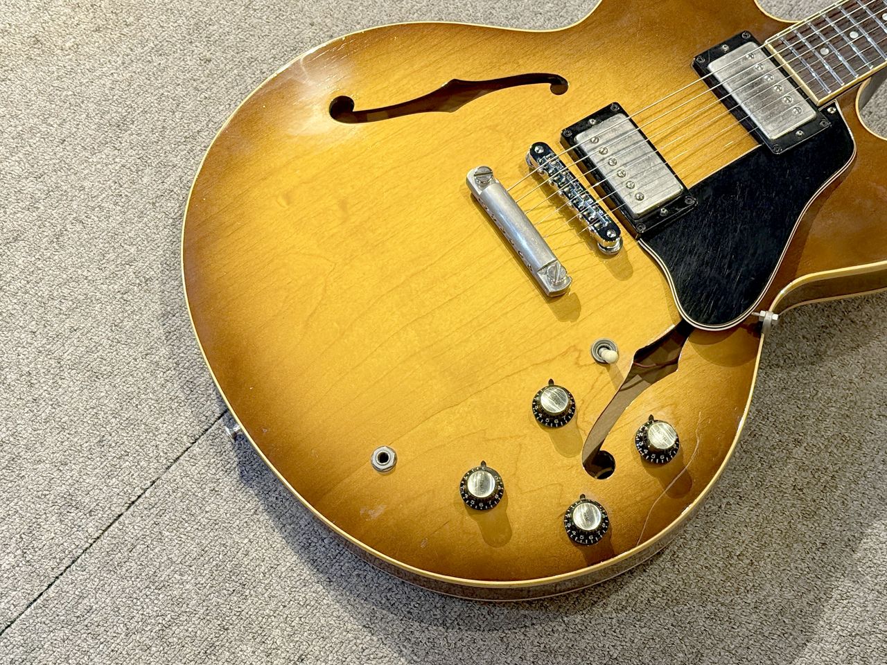 Gibson ES-335 Dot Vintage Sunburst 1987（ビンテージ）【楽器検索