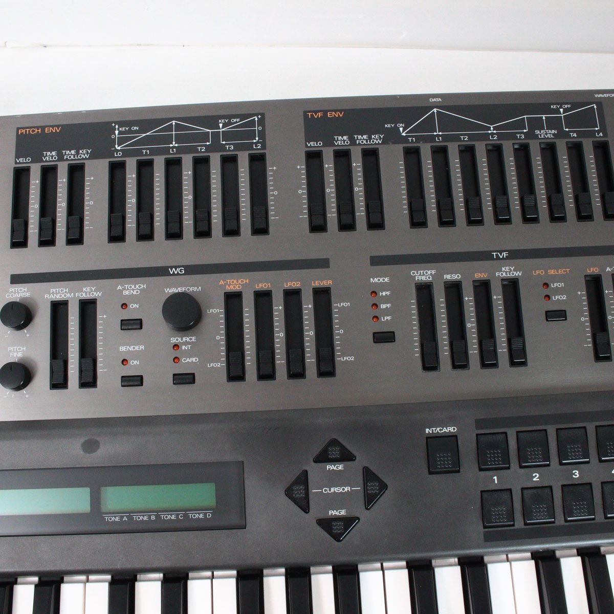 Roland JD-800 【渋谷店】（中古/送料無料）【楽器検索デジマート】