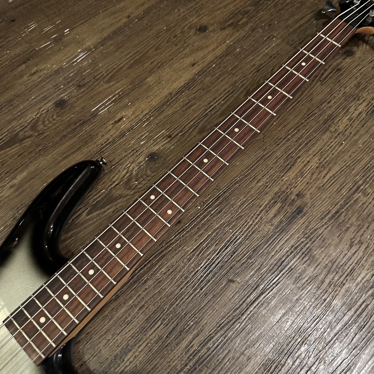 【清掃済】IBanez GSR-320 エレキベース 楽天市場】プレゼント付き！Ibanezアイバニーズ/GIOエレキベース