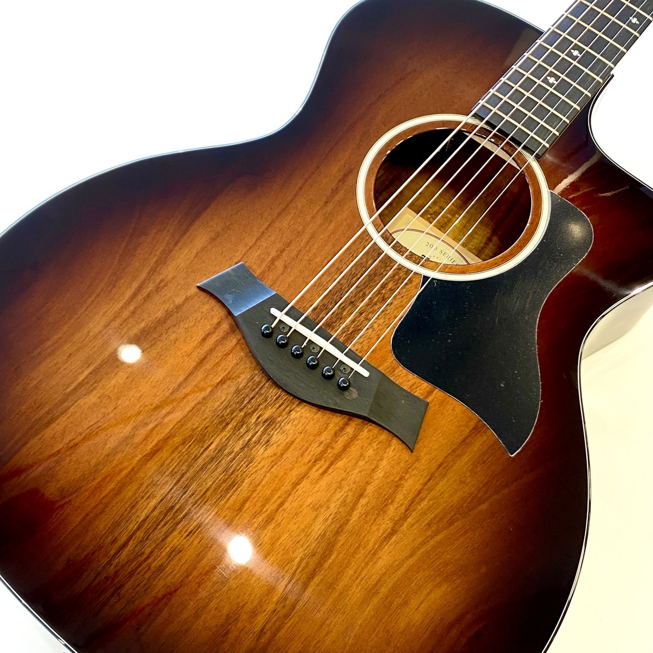 Taylor 224ce-Koa DLX