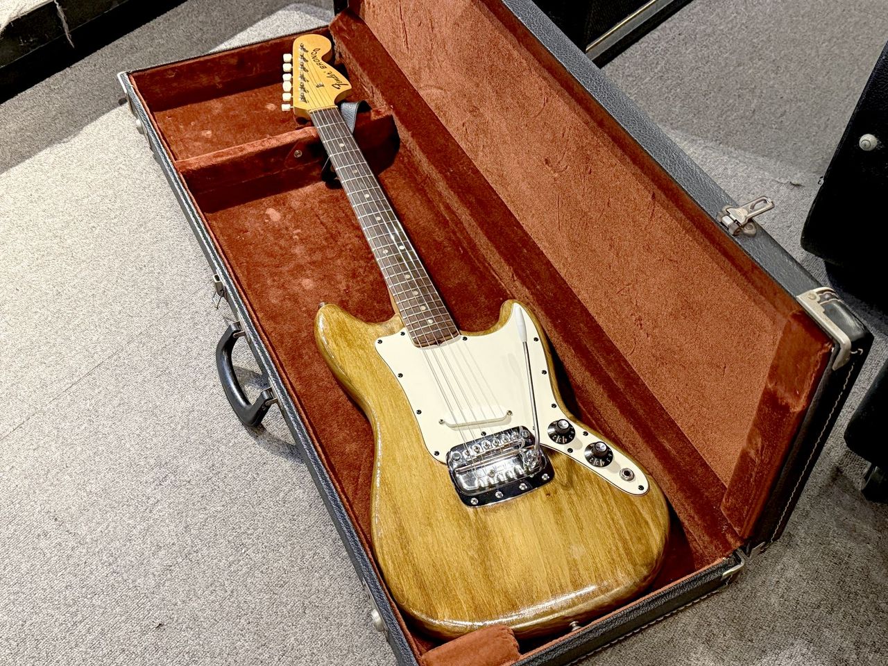 Fender Bronco 1974（ビンテージ）【楽器検索デジマート】