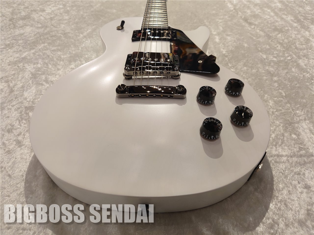 Gibson Les Paul Modern Studio / Worn White【即納可能】（新品/送料無料）【楽器検索デジマート】