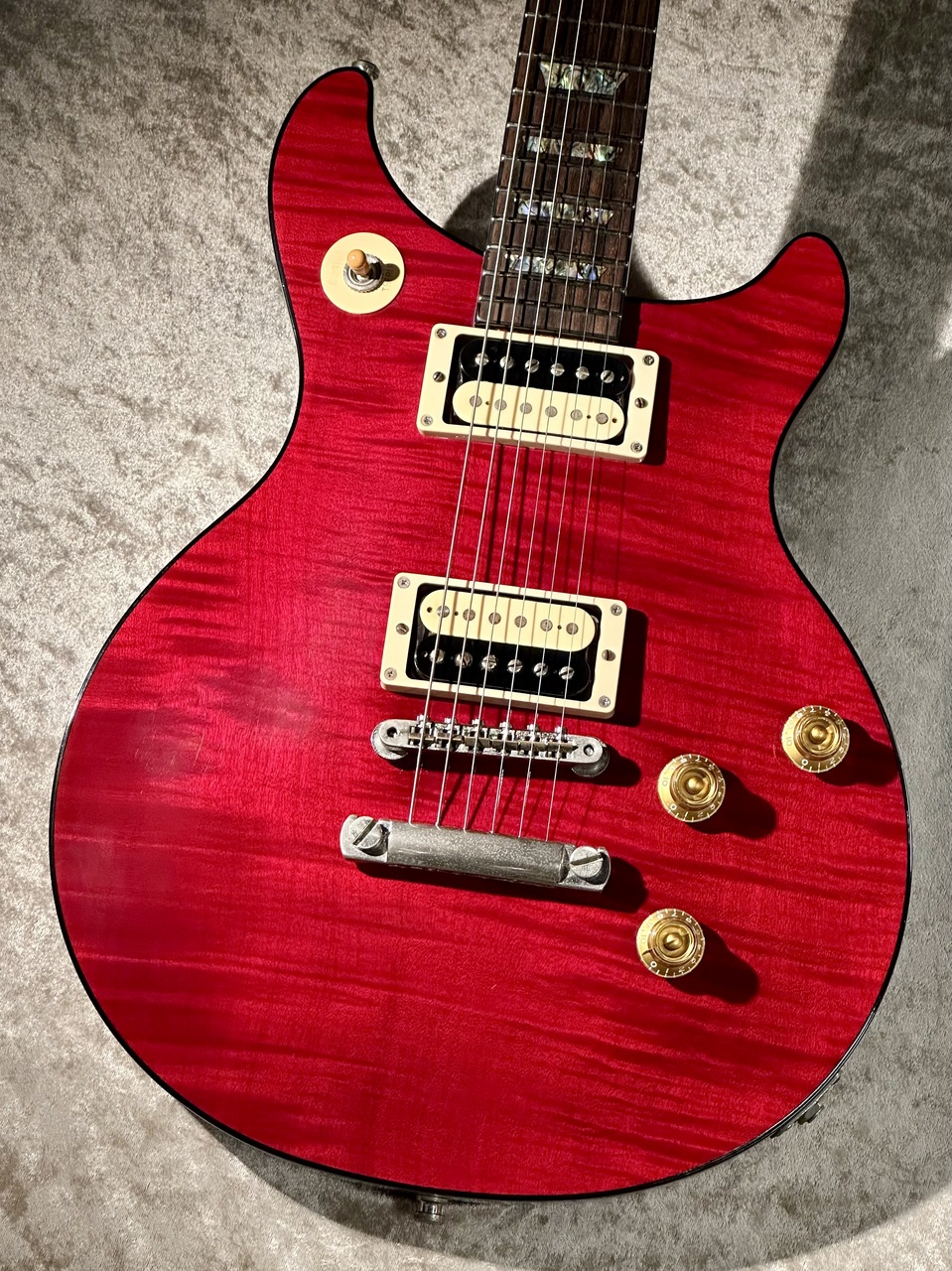 Gibson Custom Shop Tak Matsumoto DC 1pc Flame Top Cherry Red 2006