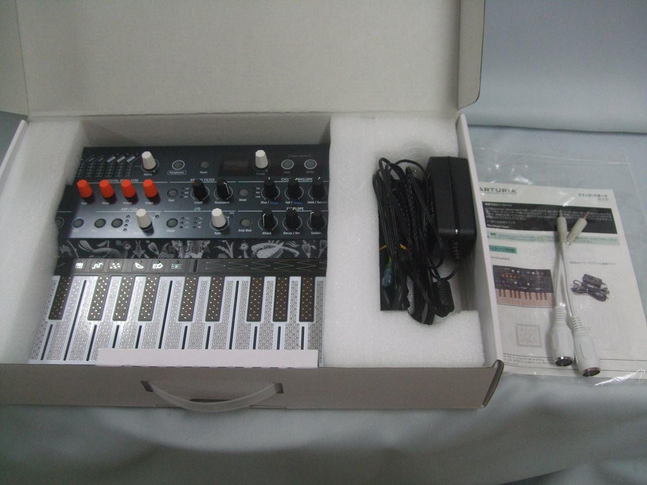 Arturia MICROFREAK ALGORITHMIC SYNTHESIZER（中古）【楽器検索